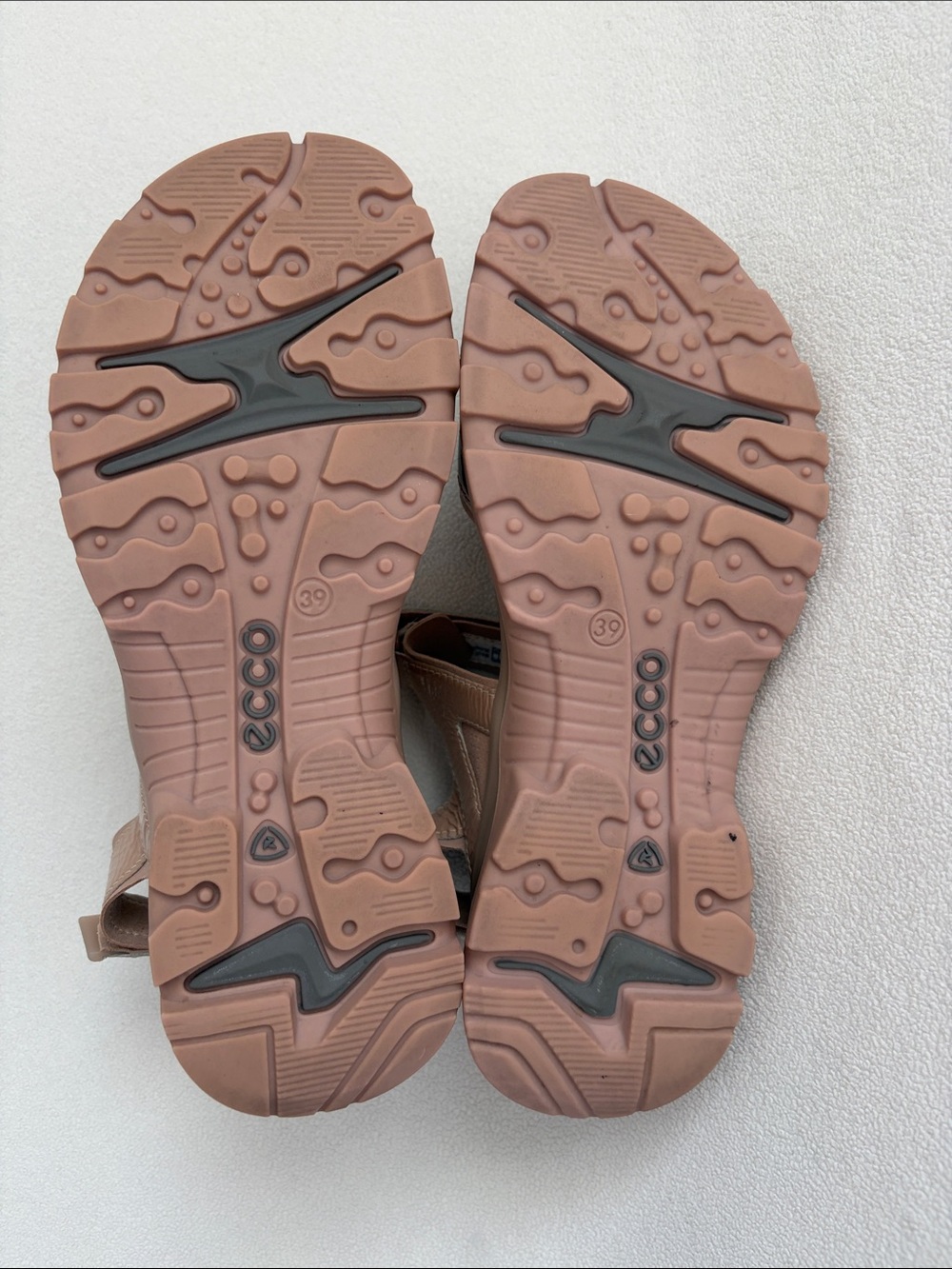Ecco Yucatan 2.0 Sport Women’s Light Beige Adjustable Strappy Sandals - Picture 4 of 6